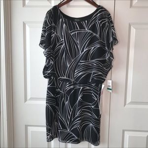 NWT- S.L. Fashion Dress -16